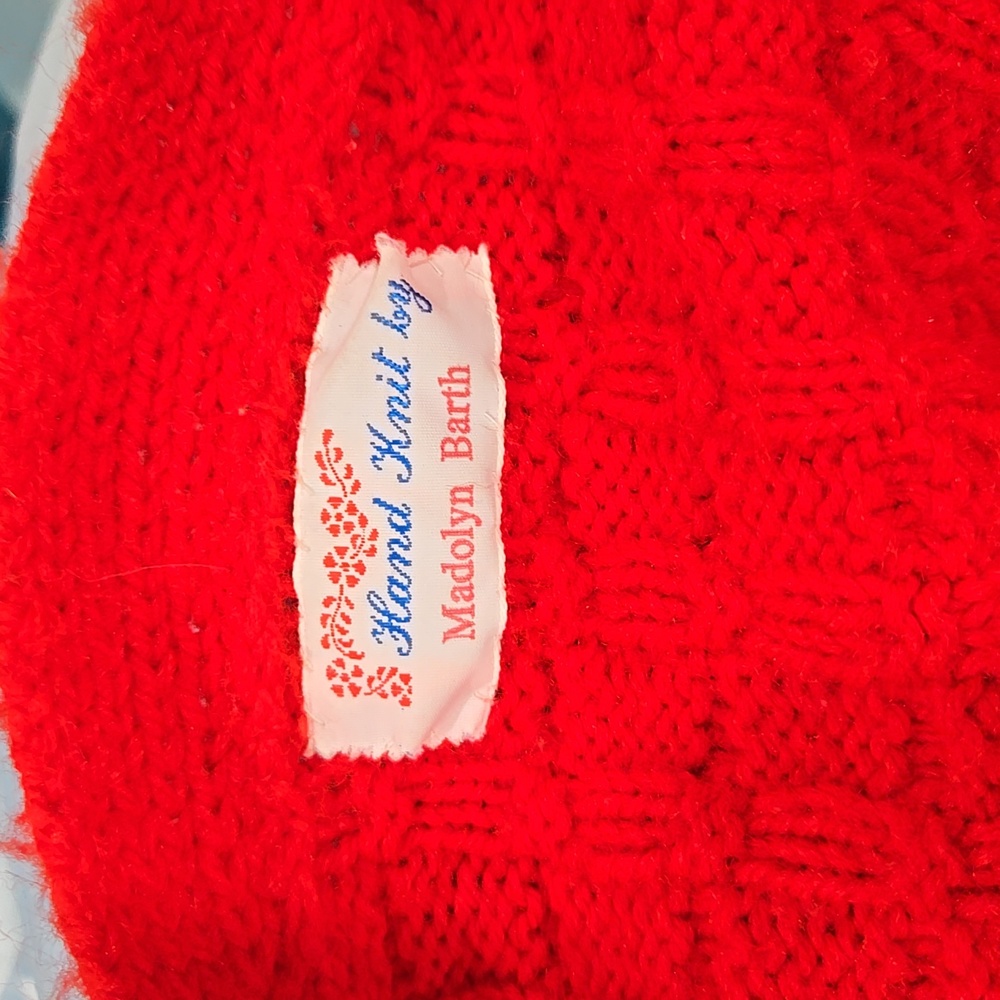 Hand knit red cardigan - Picture 8 of 11